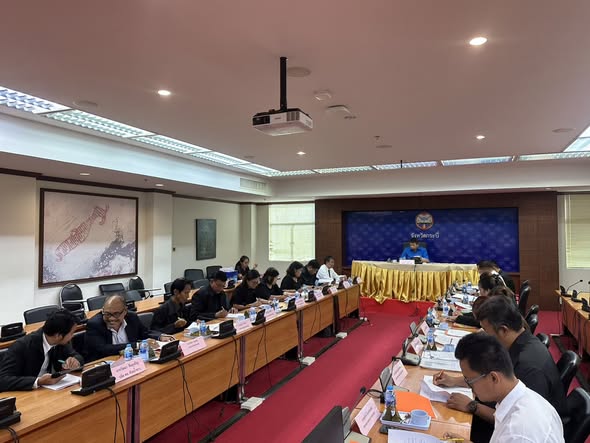 ทต.ศาลาด่าน เข้าร่วมประชุมคณะกรรมการพนักงานเทศบาลจังหวัดกระบี่ ครั้งที่ 11/2568