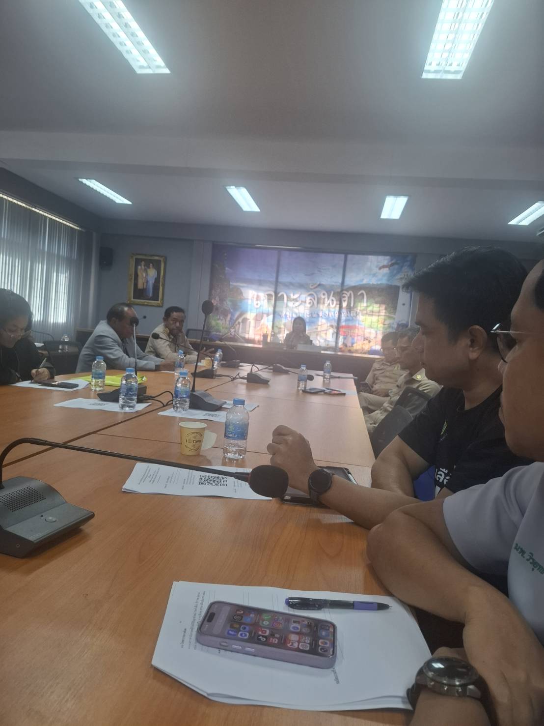 ทต.ศาลาด่าน เข้าร่วมประชุมหัวหน้าส่วนราชการ ผู้บริหารองค์กรปกครองส่วนท้องถิ่น ภาคเอกชน และคณะกรรมการบริหารงานอำเภอแบบบูรณาการ อำเภอเกาะลันตา (กบอ.)