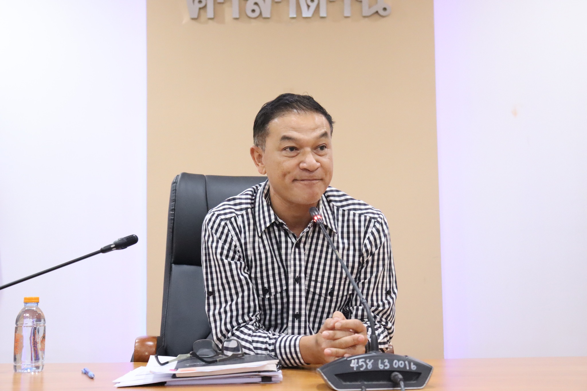 ปลัด ทต.ศาลาด่าน จัดประชุมฝ่ายข้าราชการ (ครั้งแรก) สร้างความเข้มแข็งพร้อมขับเคลื่อนทุกมิติวางแนวทางการปฏิบัติงานสู่เป้าหมายควบคู่ไปกับนโยบายผู้บริหาร นำไปสู่กระบวนการพัฒนาสนองความต้องการส่งต่อให้กับพี่น้องประชาชนพื้นที่ตำบลศาลาด่าน ได้รับประโยชน์และมีความสุข
